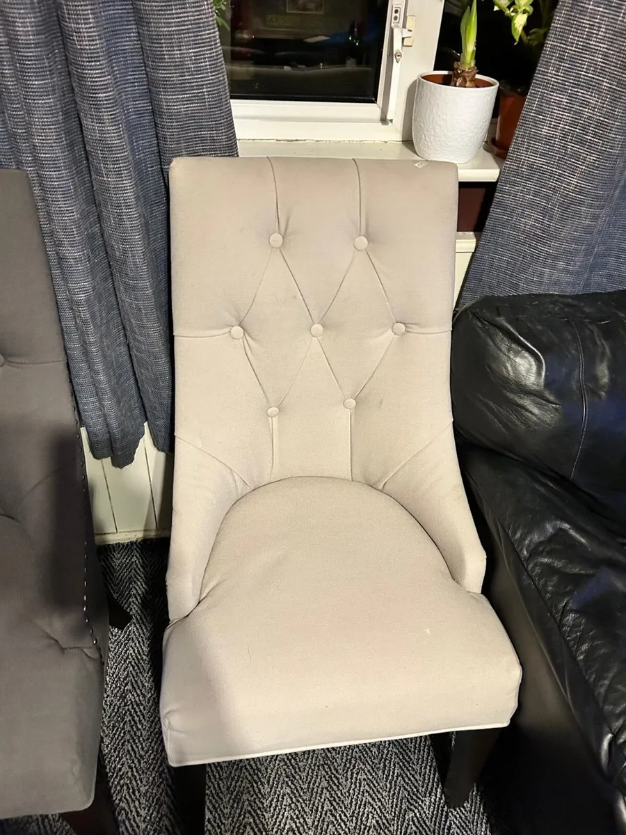 Occasional chairs (2) - Image 4