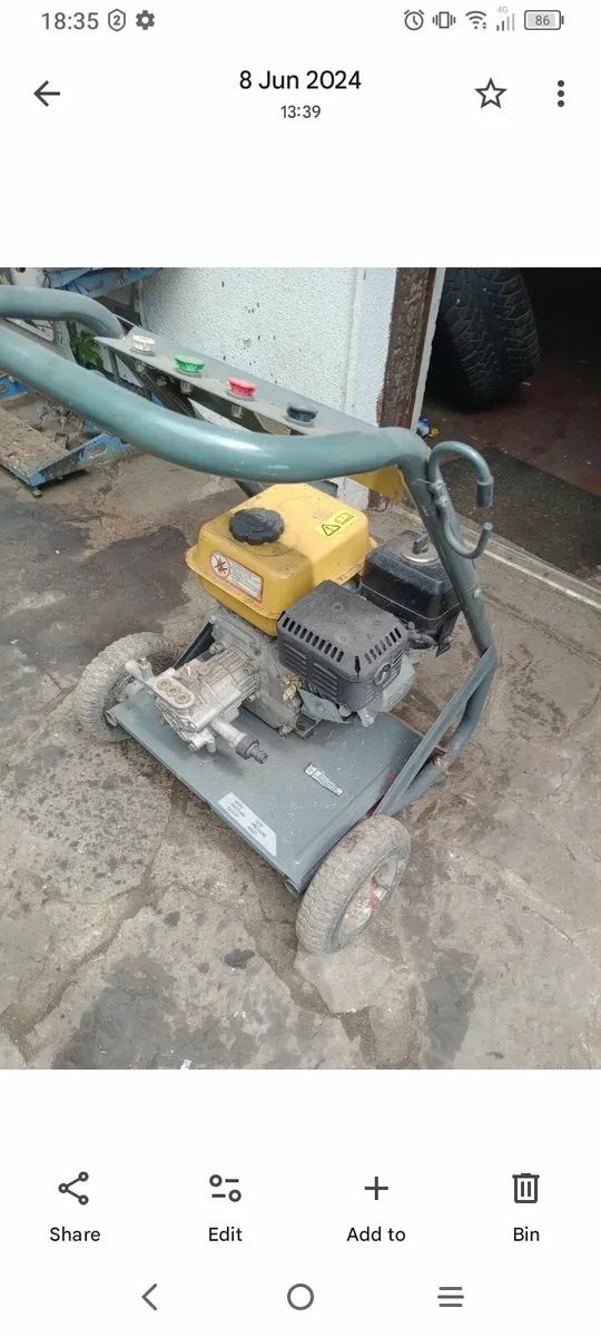 Power washer - Image 1