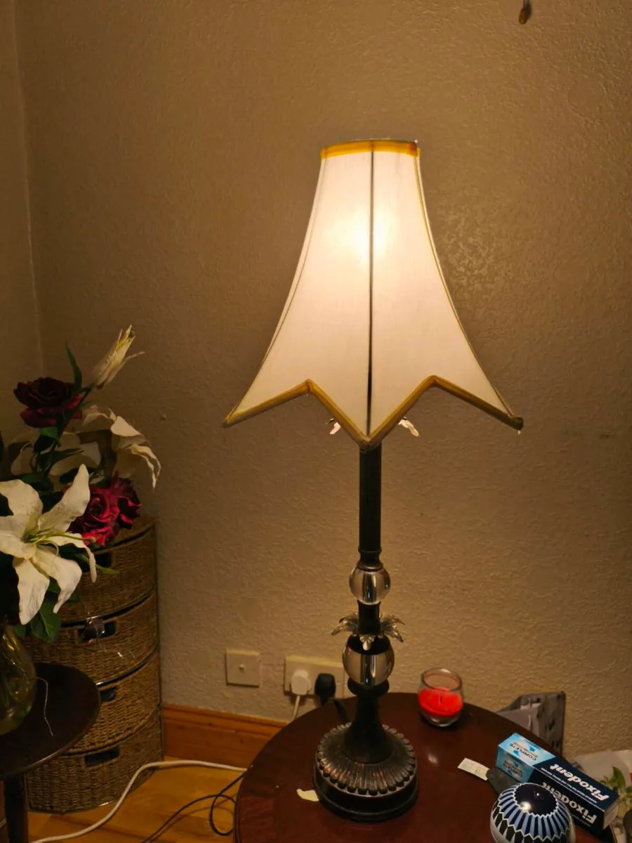 Beautiful living room lamp new - Image 1