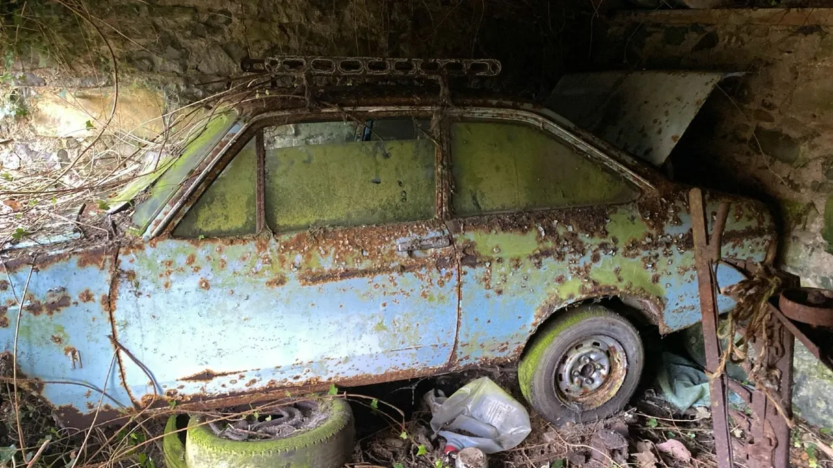 Ford Escort Mk 2 - Image 1