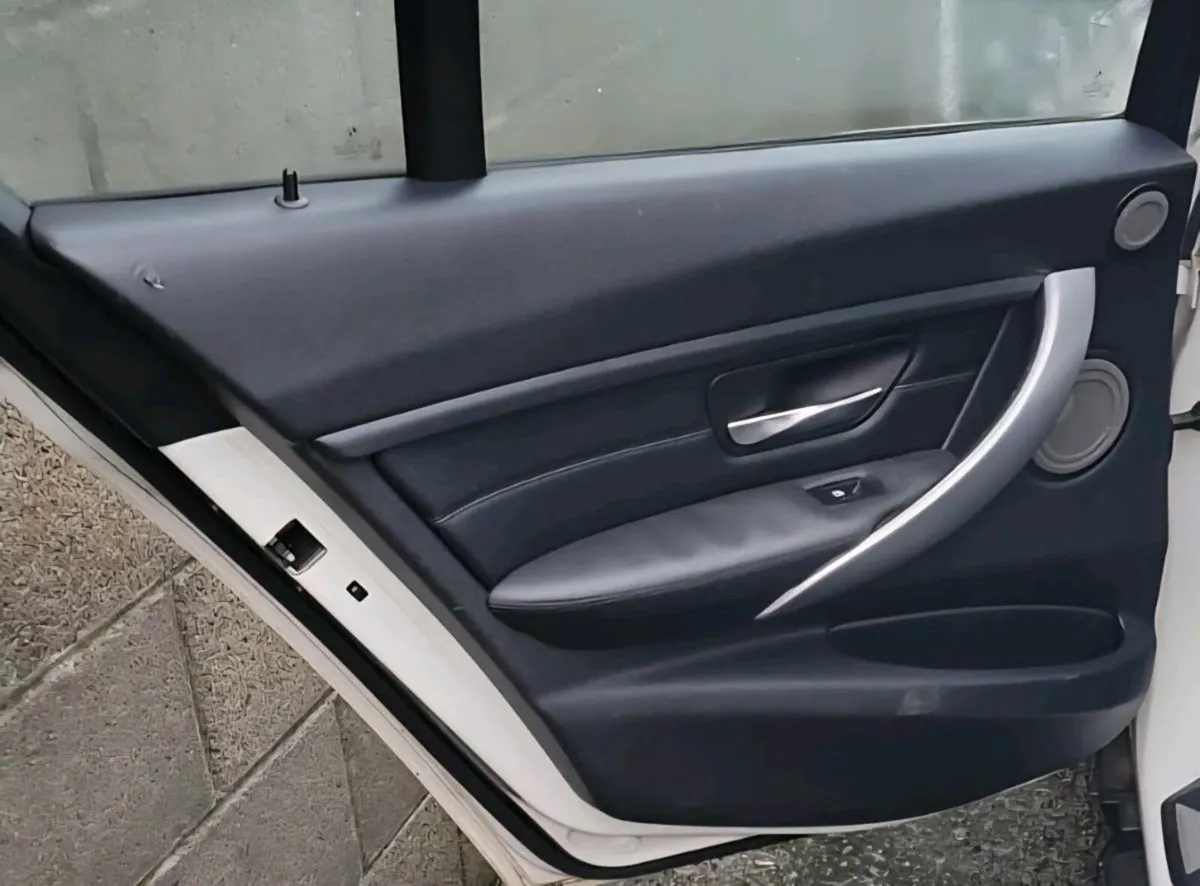 BMW F30 HARMAN KARDON SOUND SYSTEM - Image 4