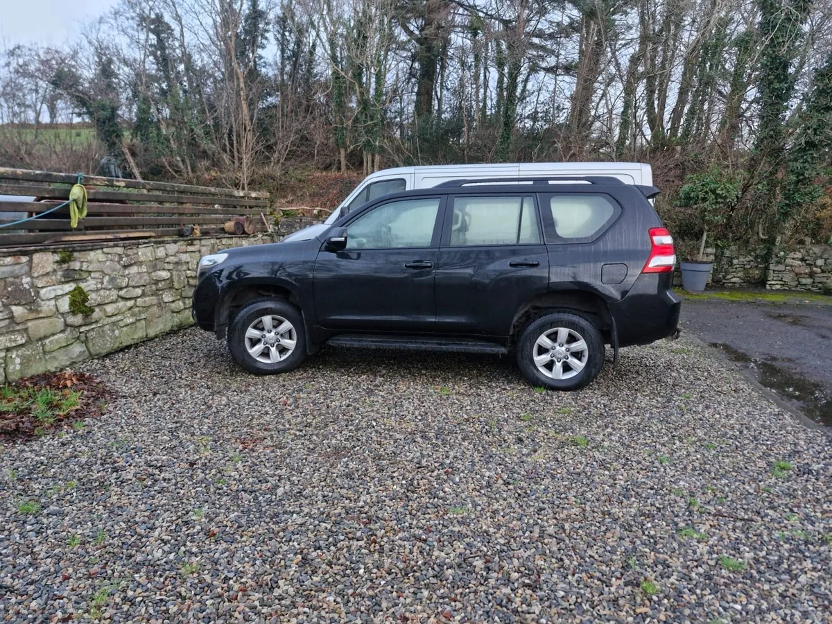 Toyota Land Cruiser - Image 2