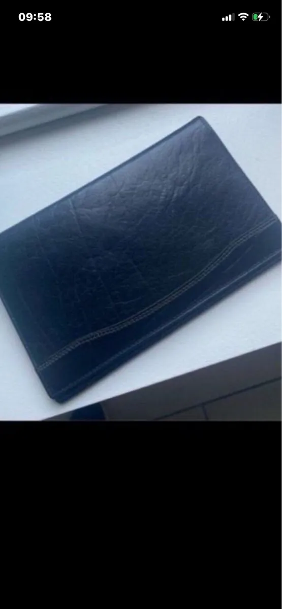 Leather Jacob Travel Wallet - Image 2