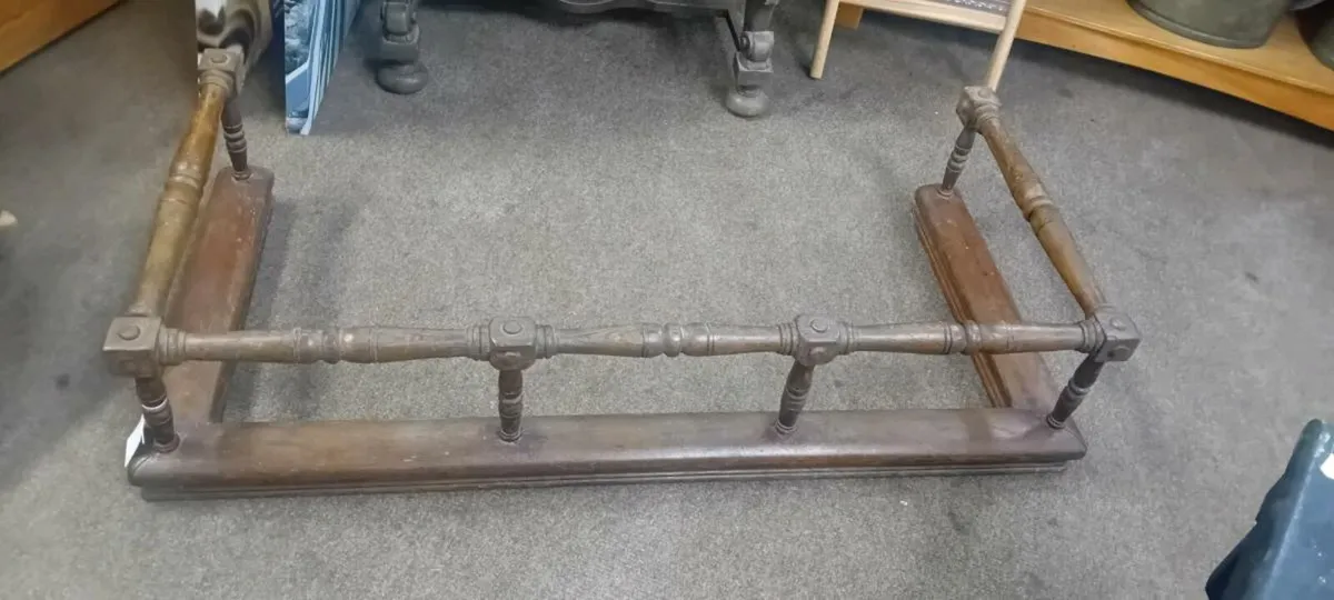 Early 20th Century Oak Fire Fender