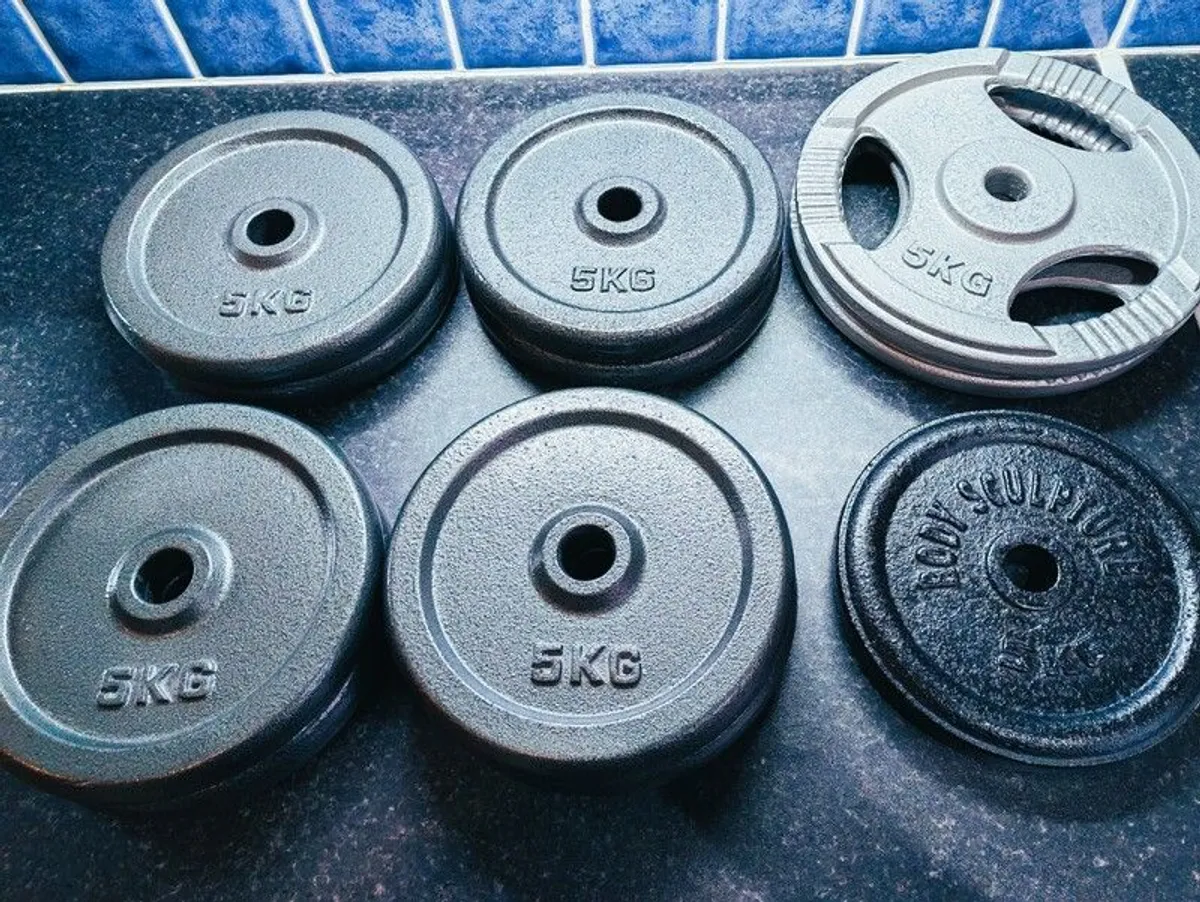 Kettle Bells, dumbbells & weights - Various - Image 1