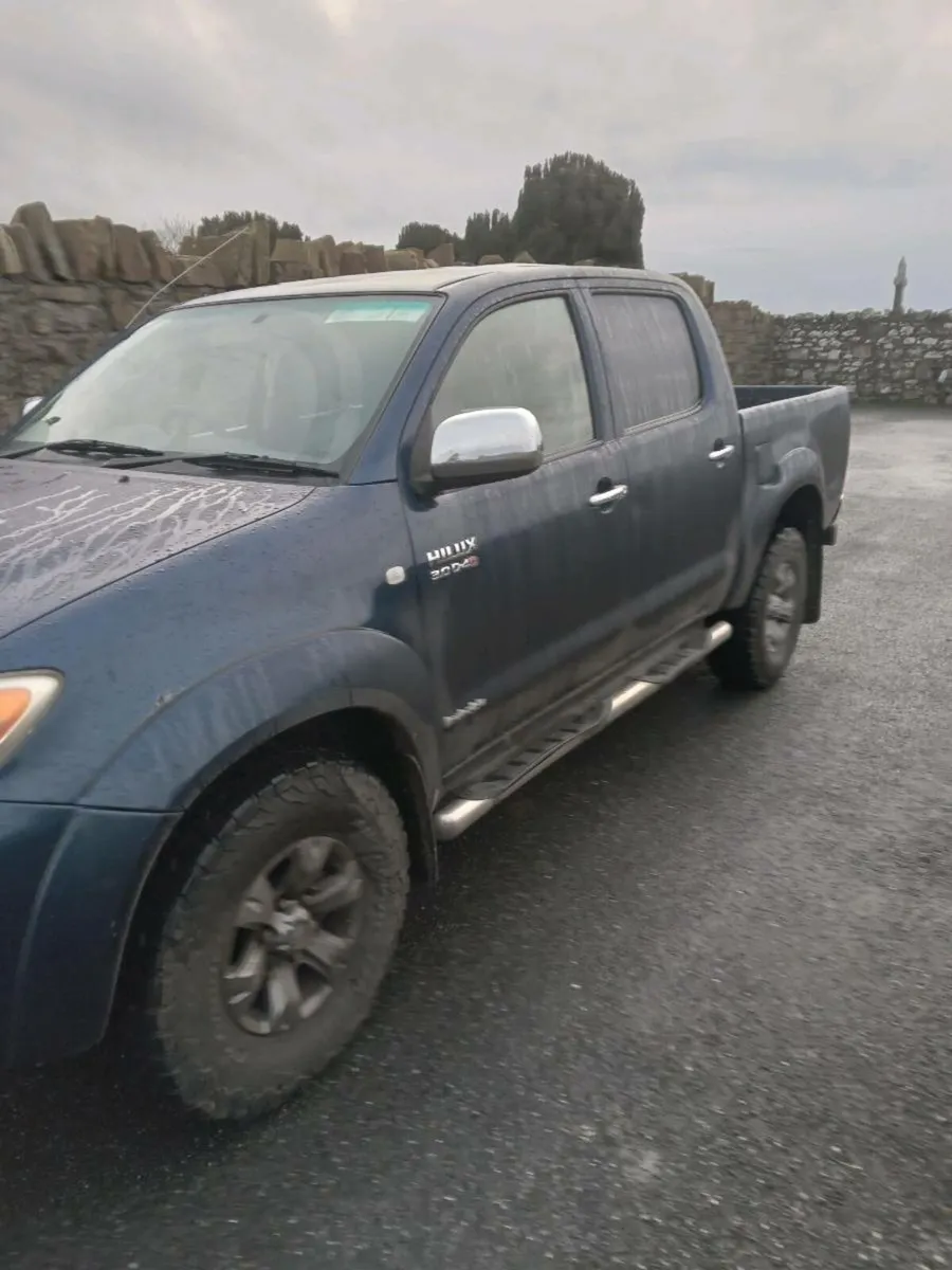 2008 Toyota Hilux 3.0 crewcab - Image 2