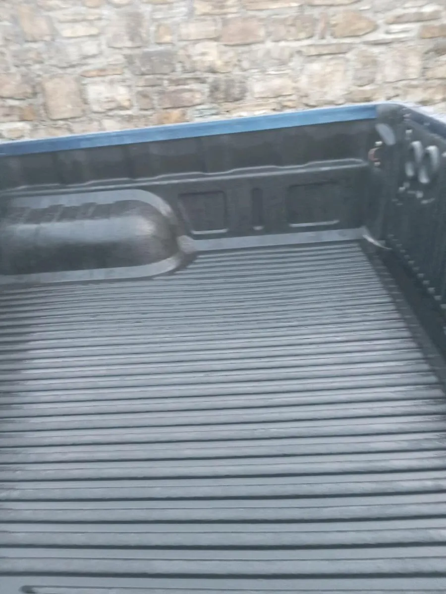 2008 Toyota Hilux 3.0 crewcab - Image 4