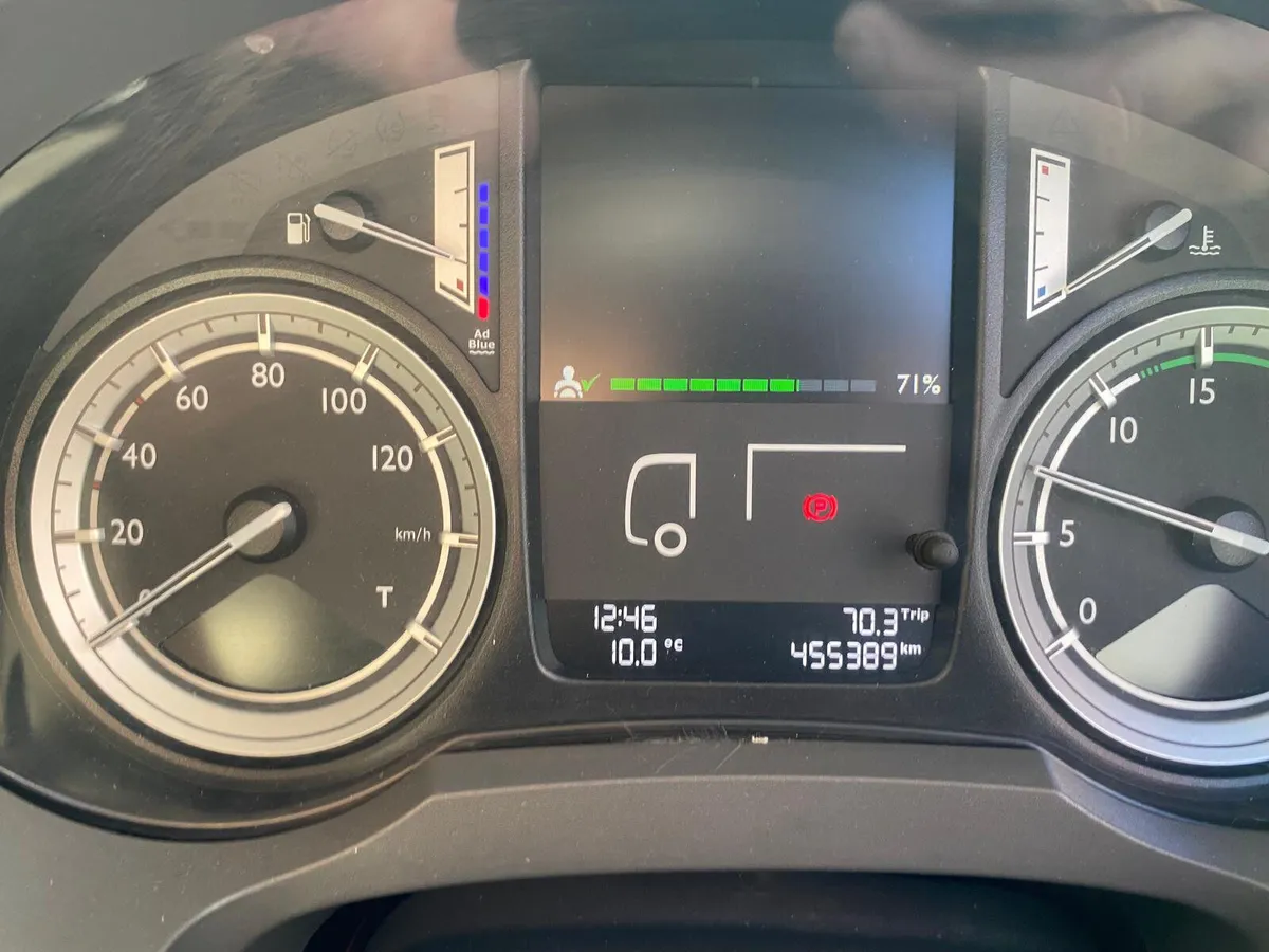 DAF LF 16 ton Flatbed - Image 4