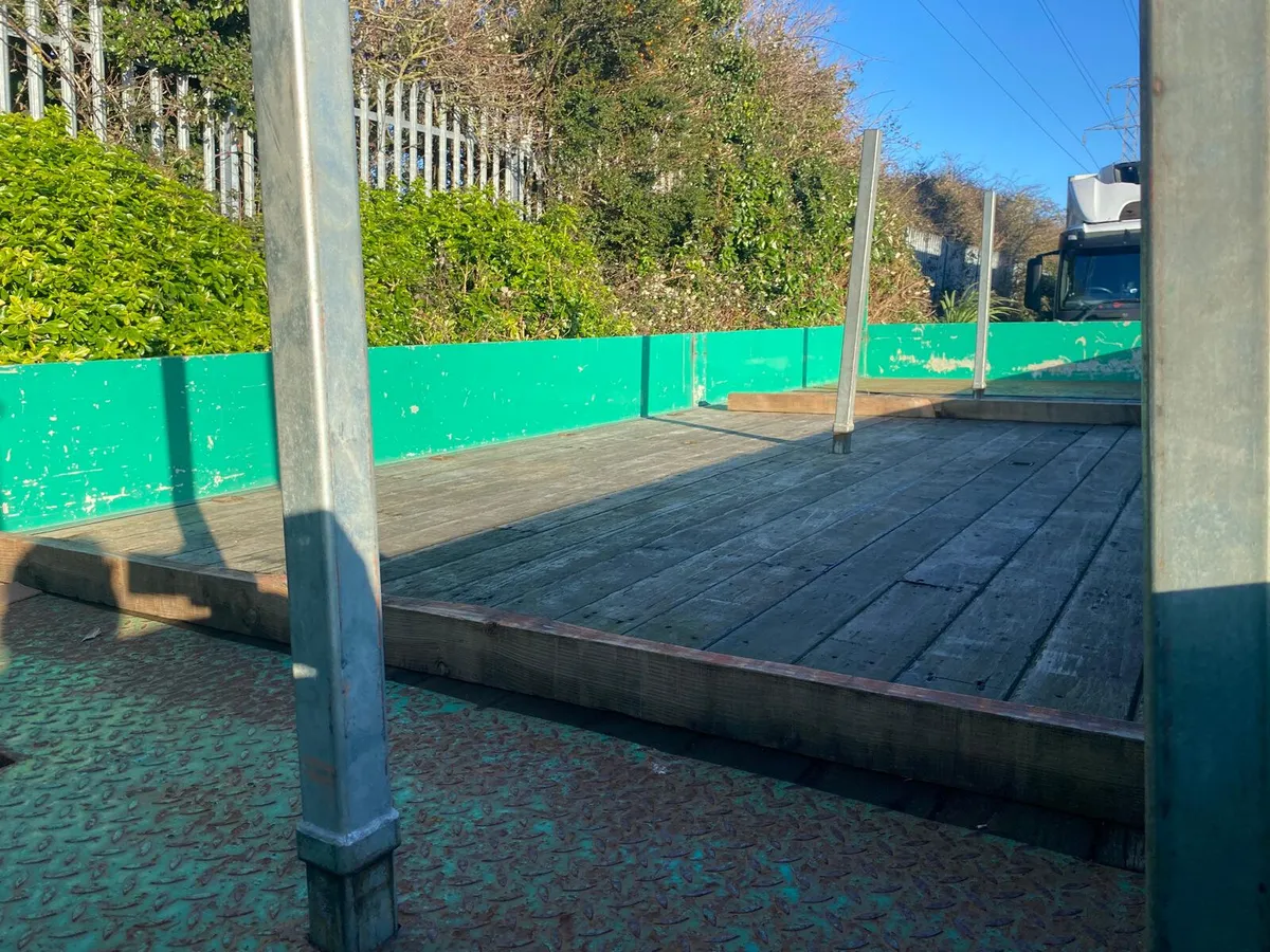 DAF LF 16 ton Flatbed - Image 3