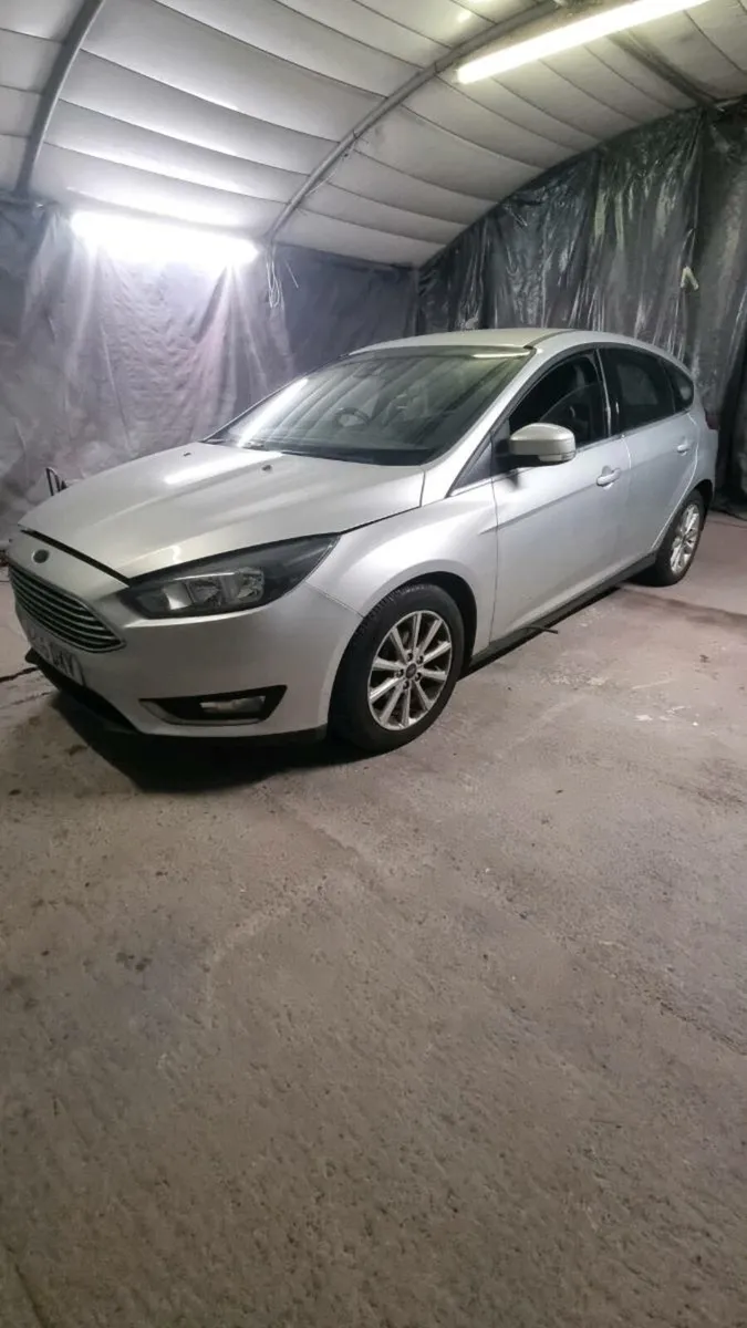 16 Ford Focus - Image 1