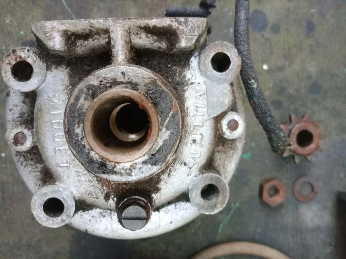 Villiers Midget engine parts - Image 3