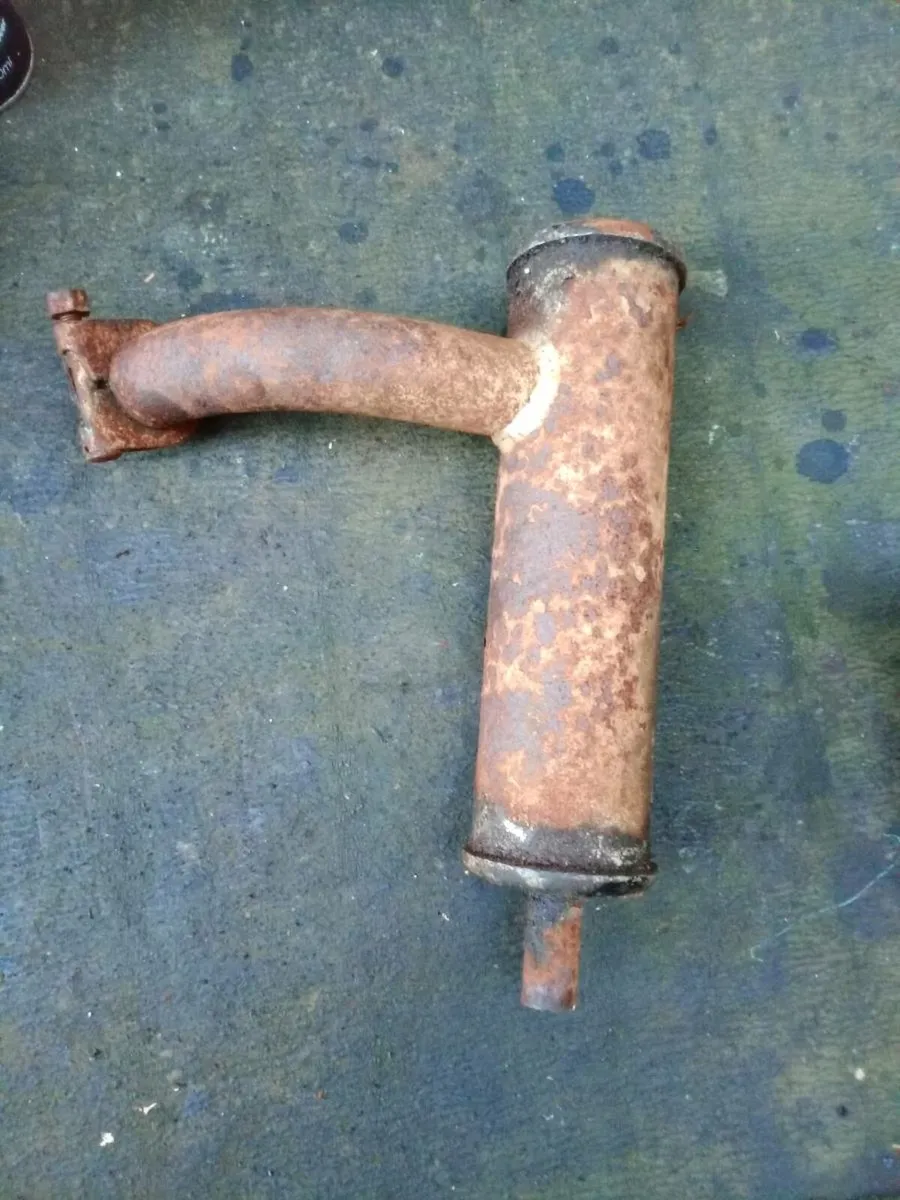 Villiers Midget engine parts - Image 4