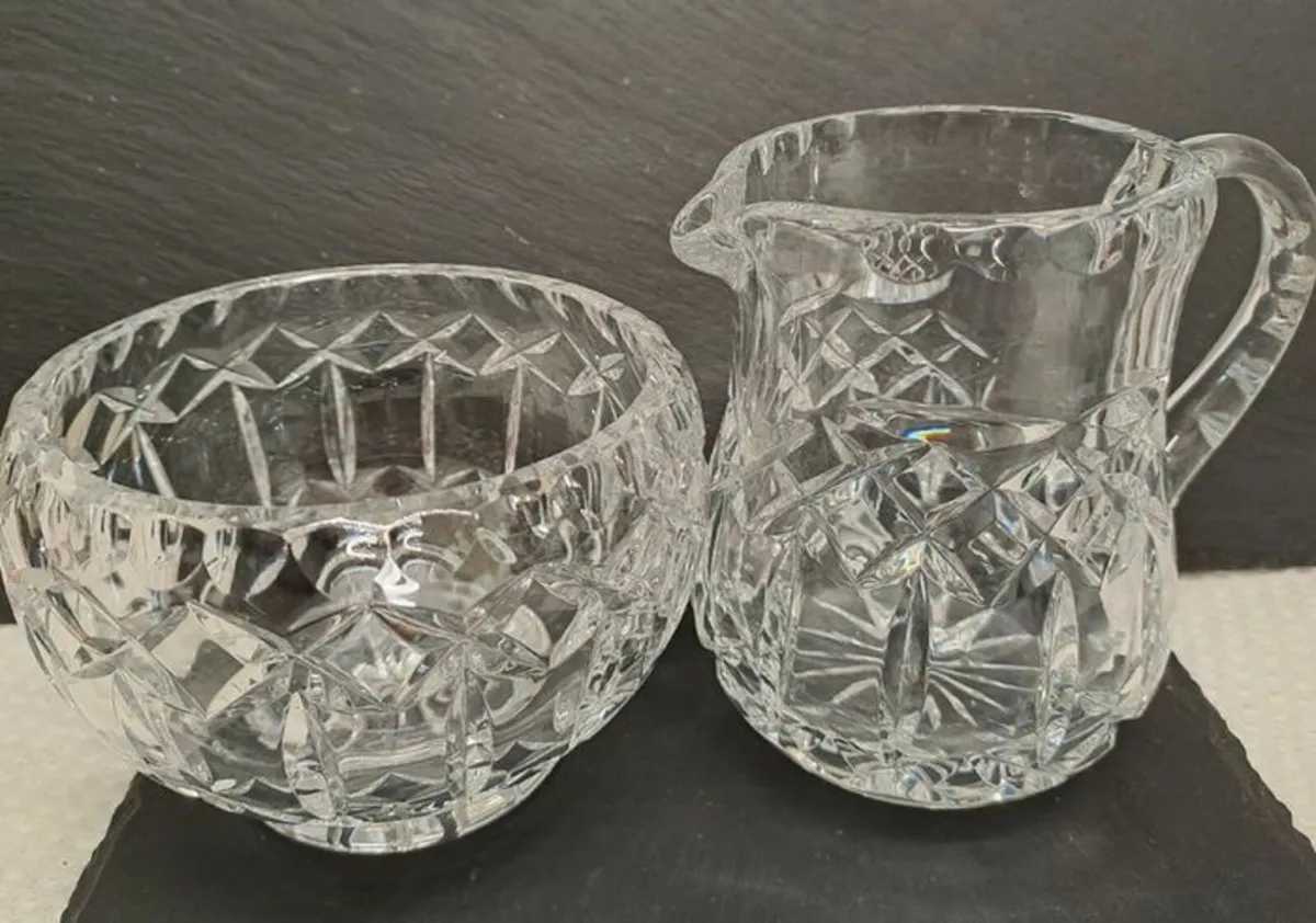 Crystal milk jug and sugar bowl - Image 1