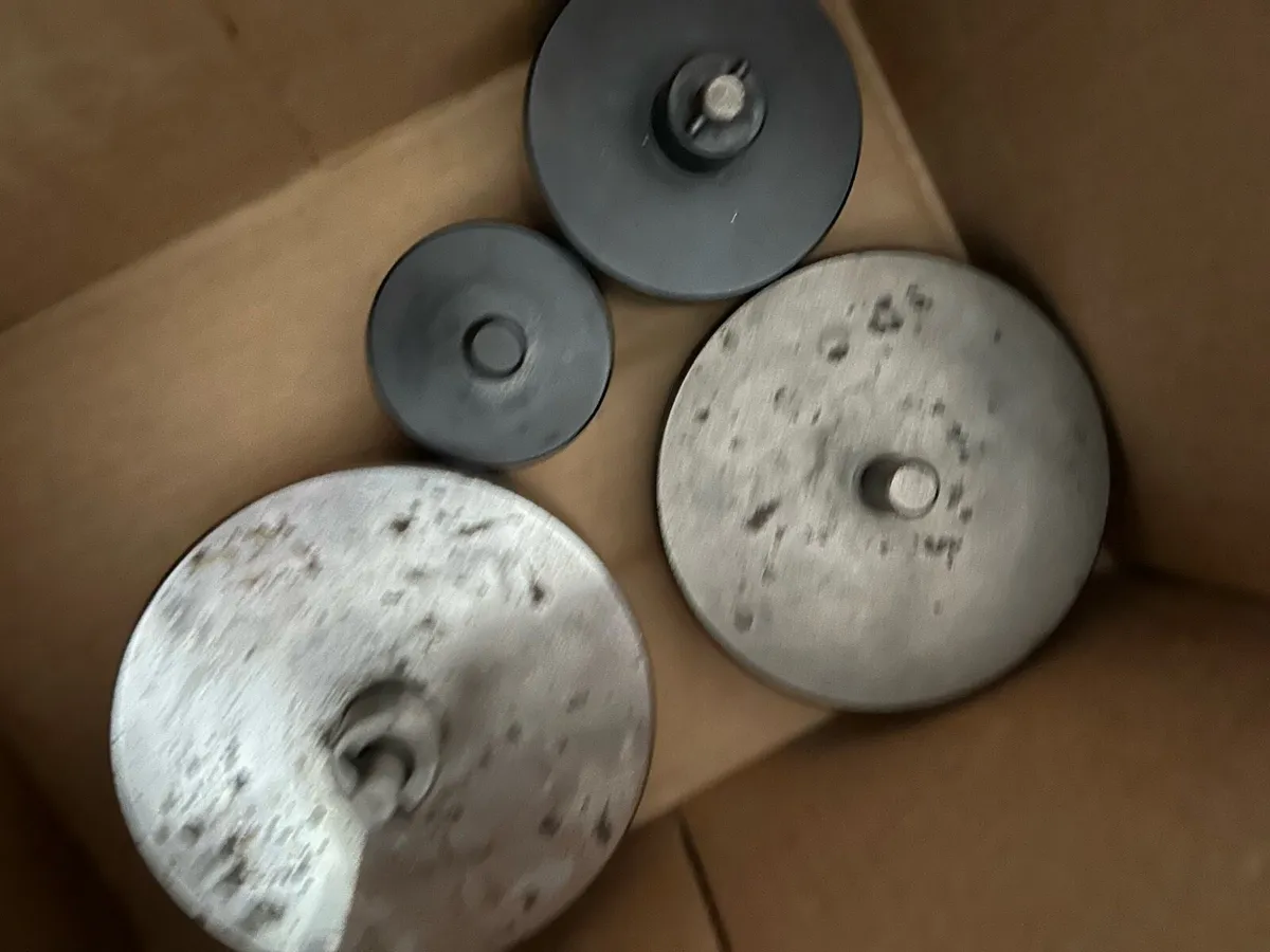 Curtain eyelet punch machine - Image 3