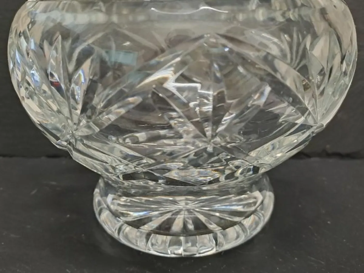 Crystal heavy round bowl - Image 2