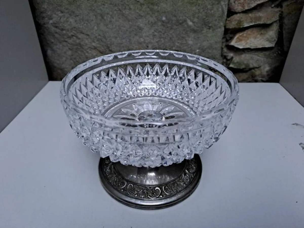Vintage crystal and silver plated mint bowl - Image 2