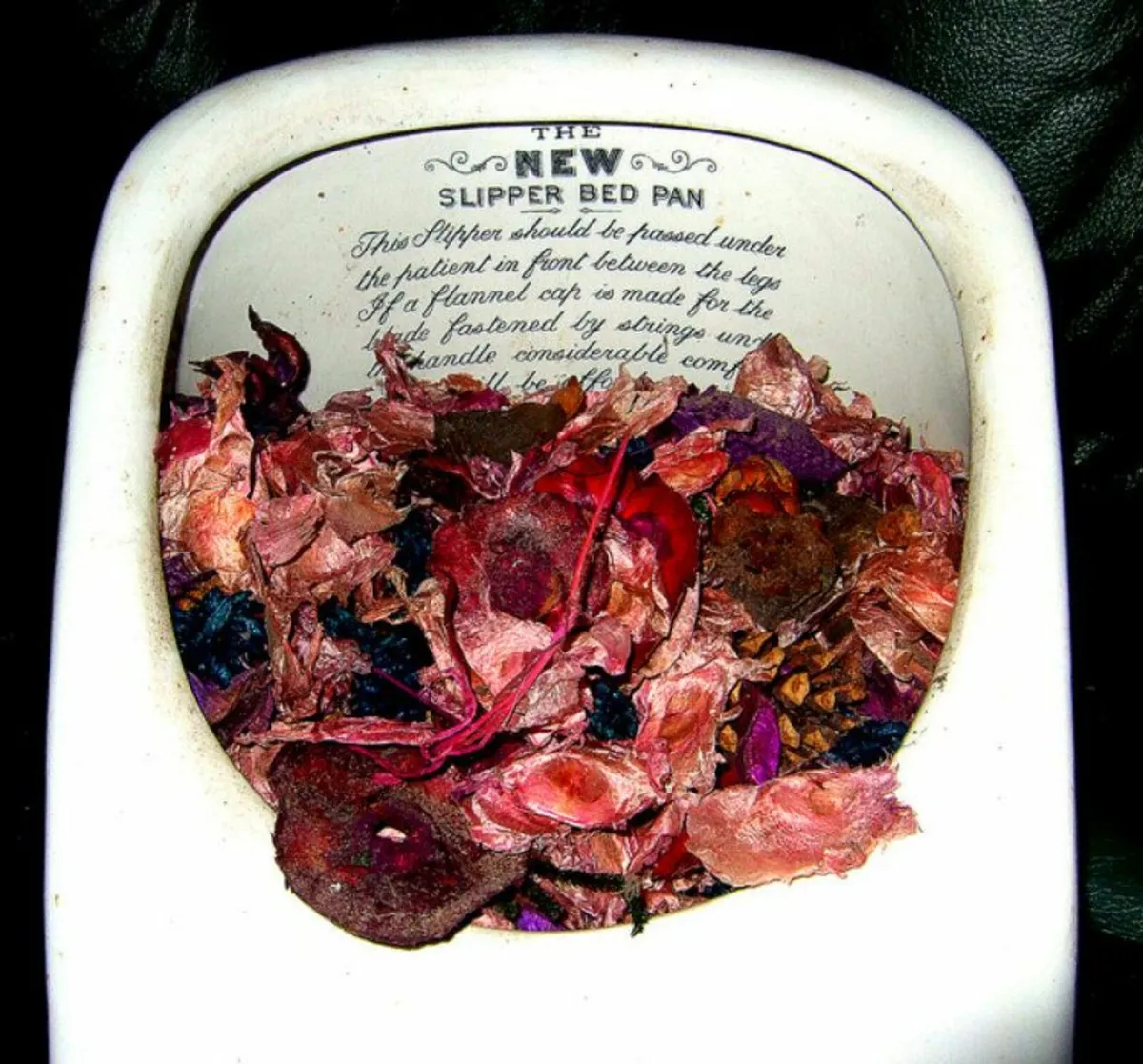 Authentic Vintage Bedpan - Image 4