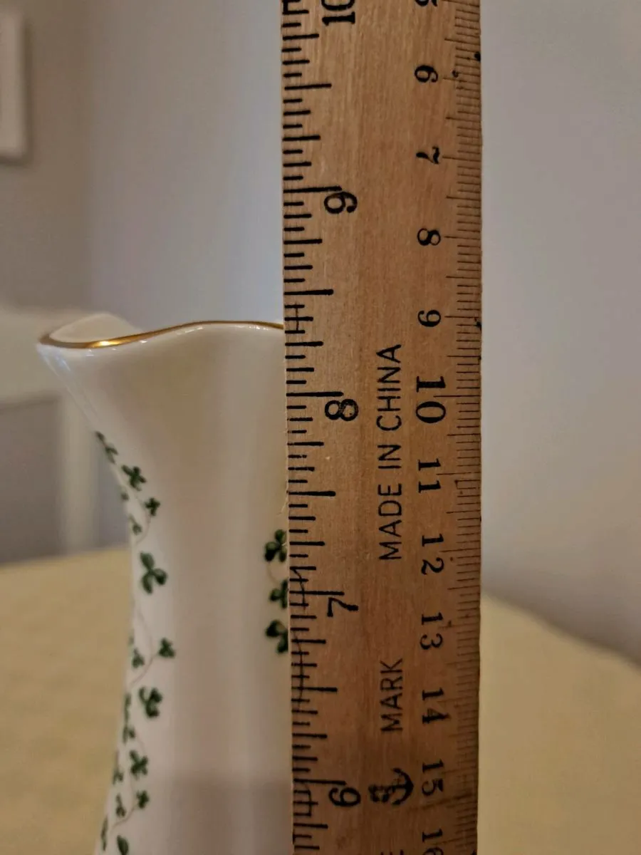 Royal Tara Vase - Image 3