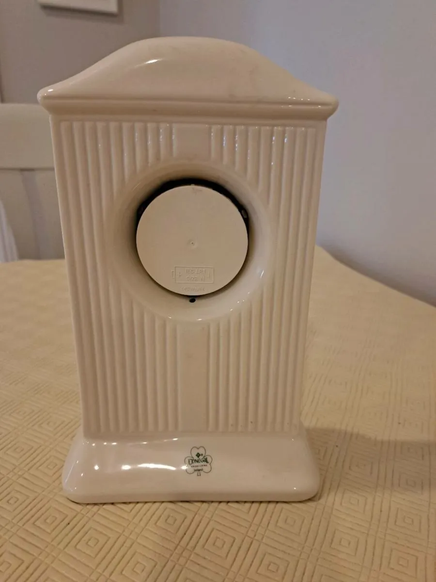 Donegal Parian China Clock - Image 2