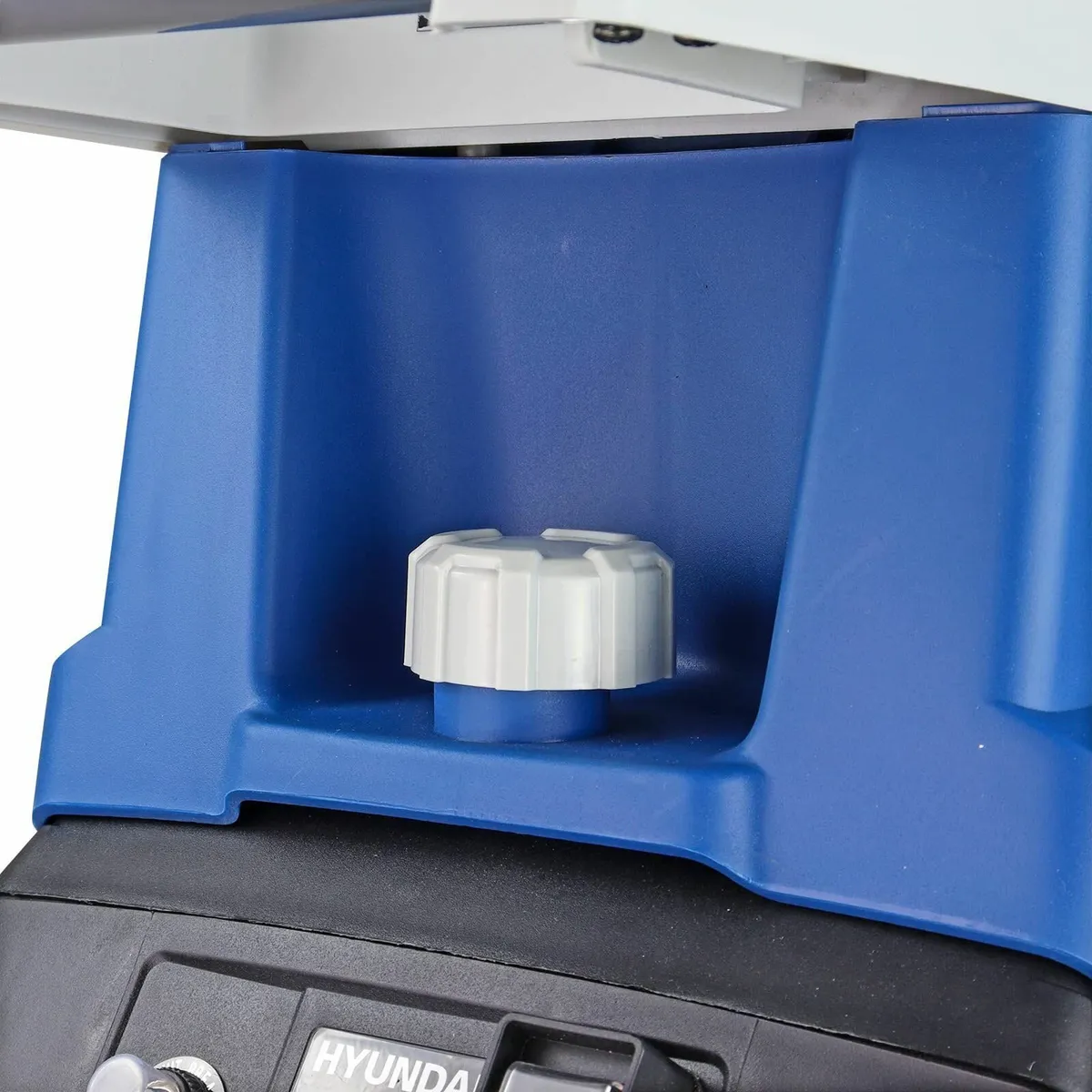 Electric Garden Shredder 2400w 230v 4200rpm speed - Image 3