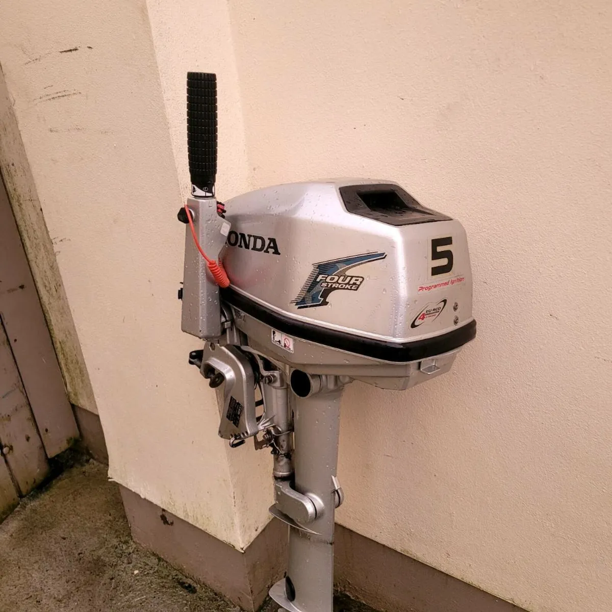 Honda 5hp 4stroke longshaft as new - Image 1