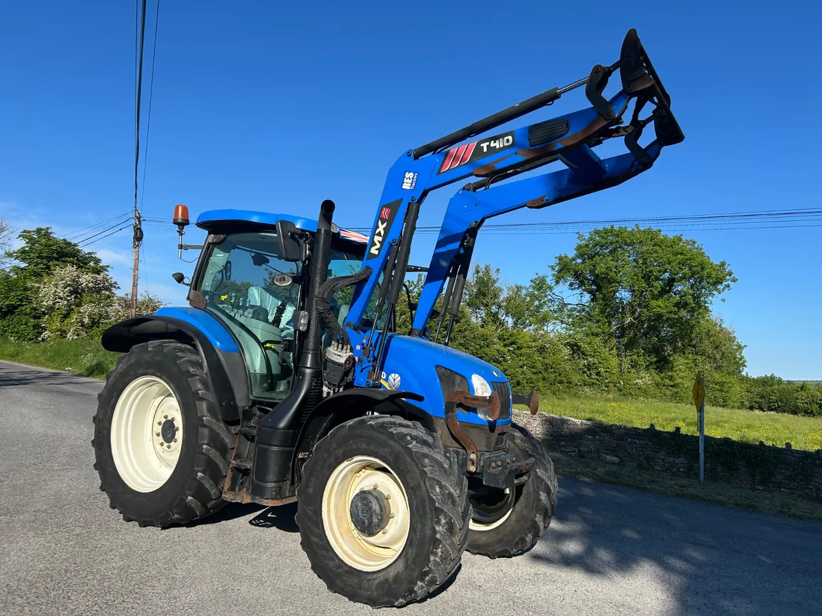 2016 New Holland T6-140 with MX Loader - Image 1