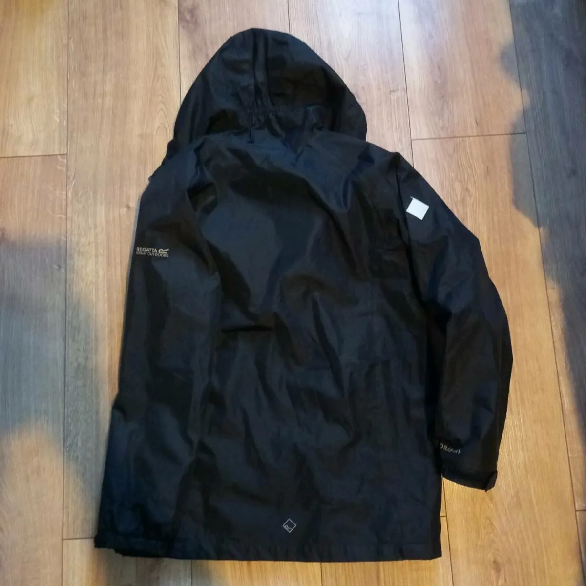Regatta waterproof jacket - Image 3