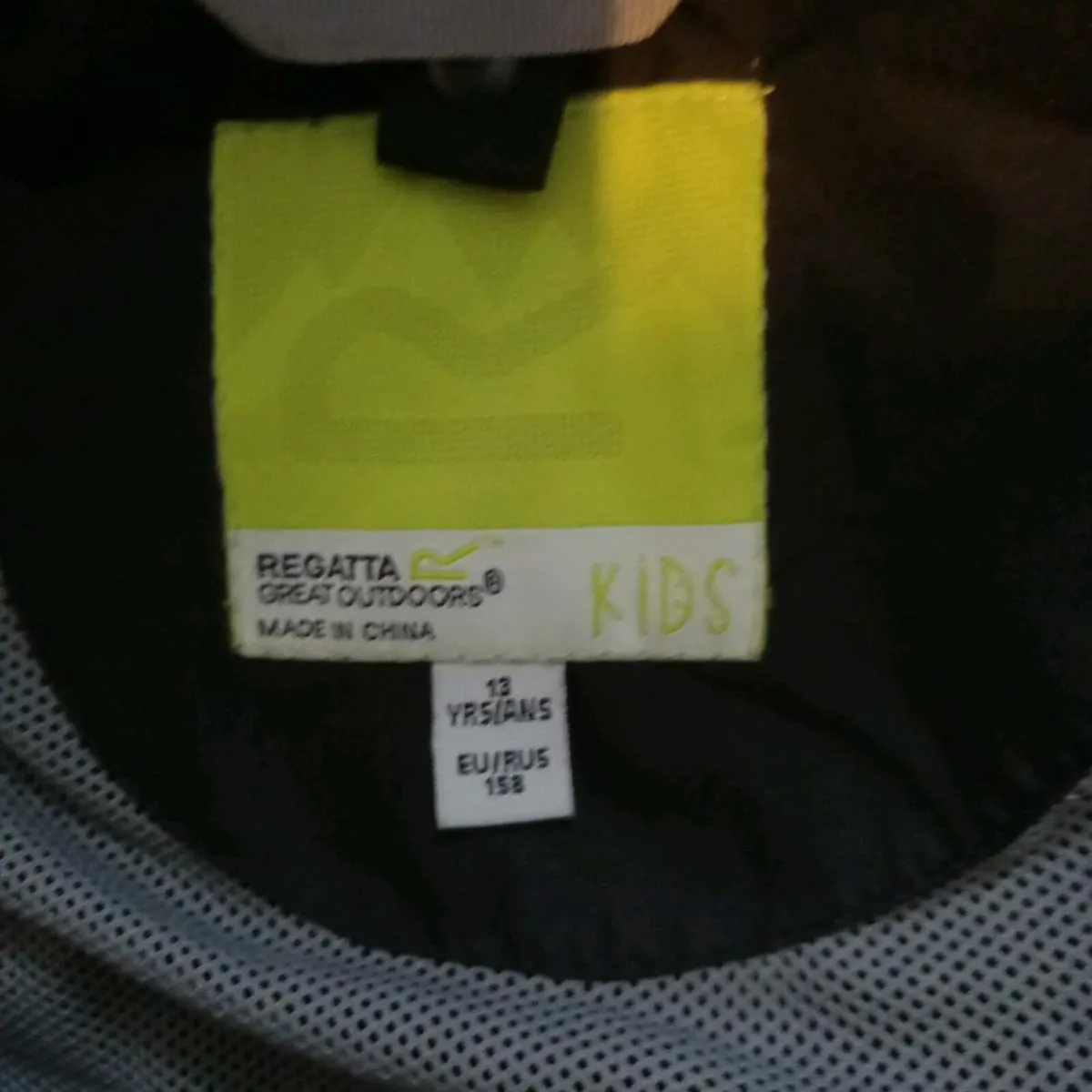 Regatta waterproof jacket - Image 4