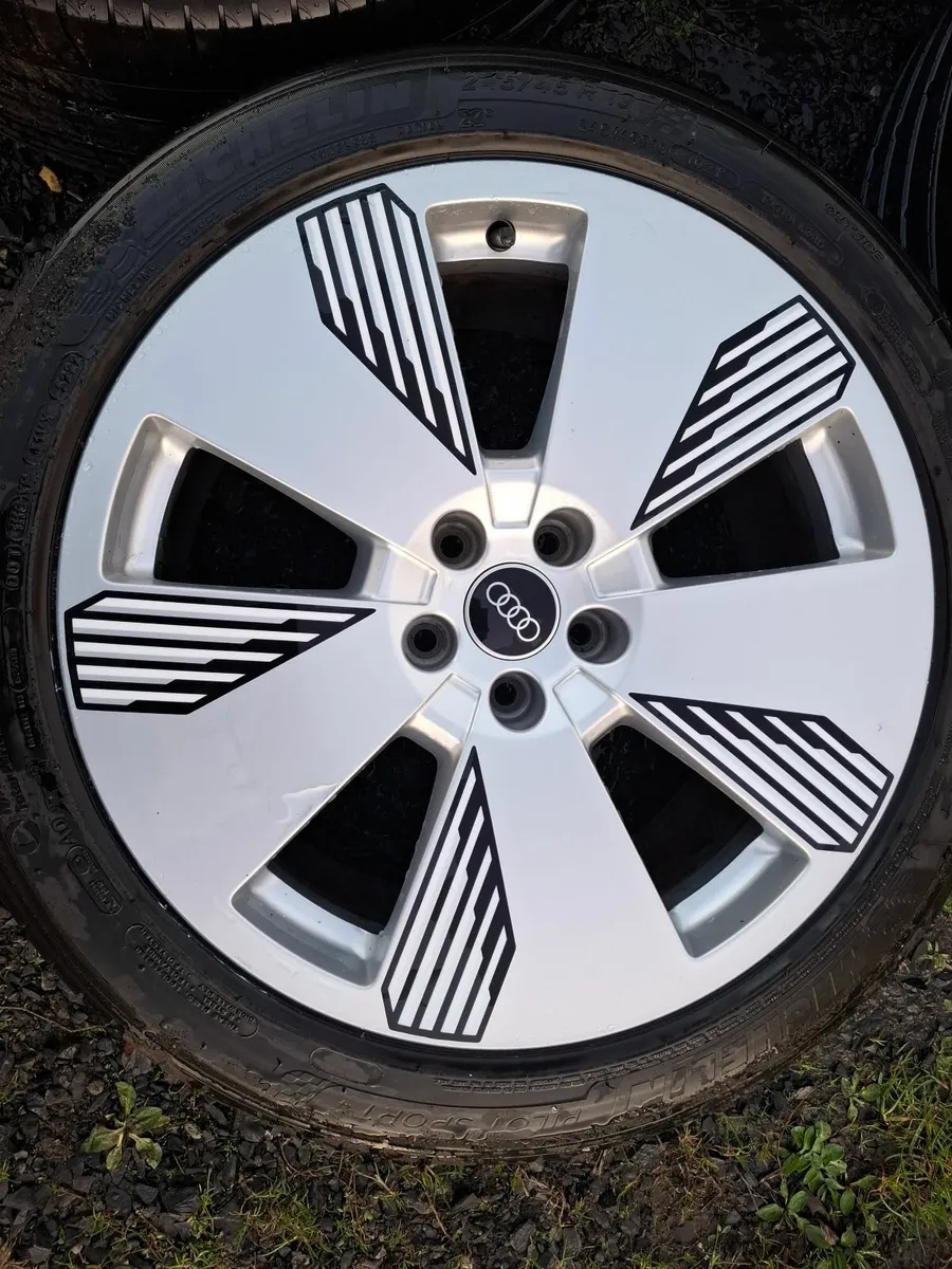 19" Genuine Audi A6 S Line Alloys with tyres - Image 1