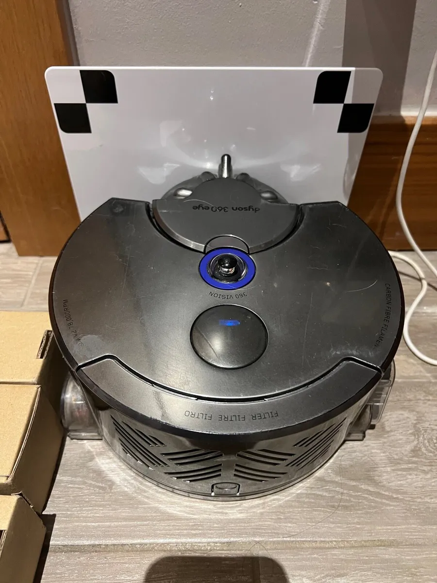 Dyson 360 eye - Image 1