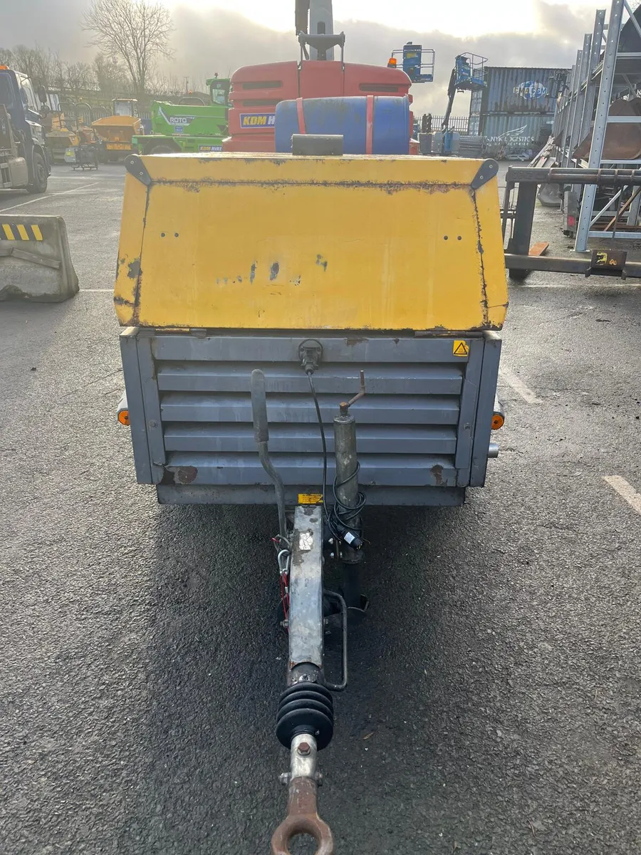 2012 ATLAS COPCO XAS137 260CFM COMPRESSOR - Image 1