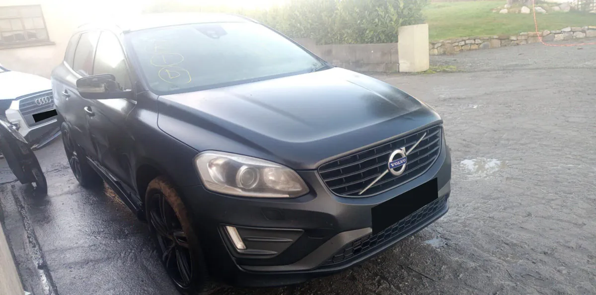 2016 VOLVO XC60 2.0 DIESEL FOR BREAKING - Image 1