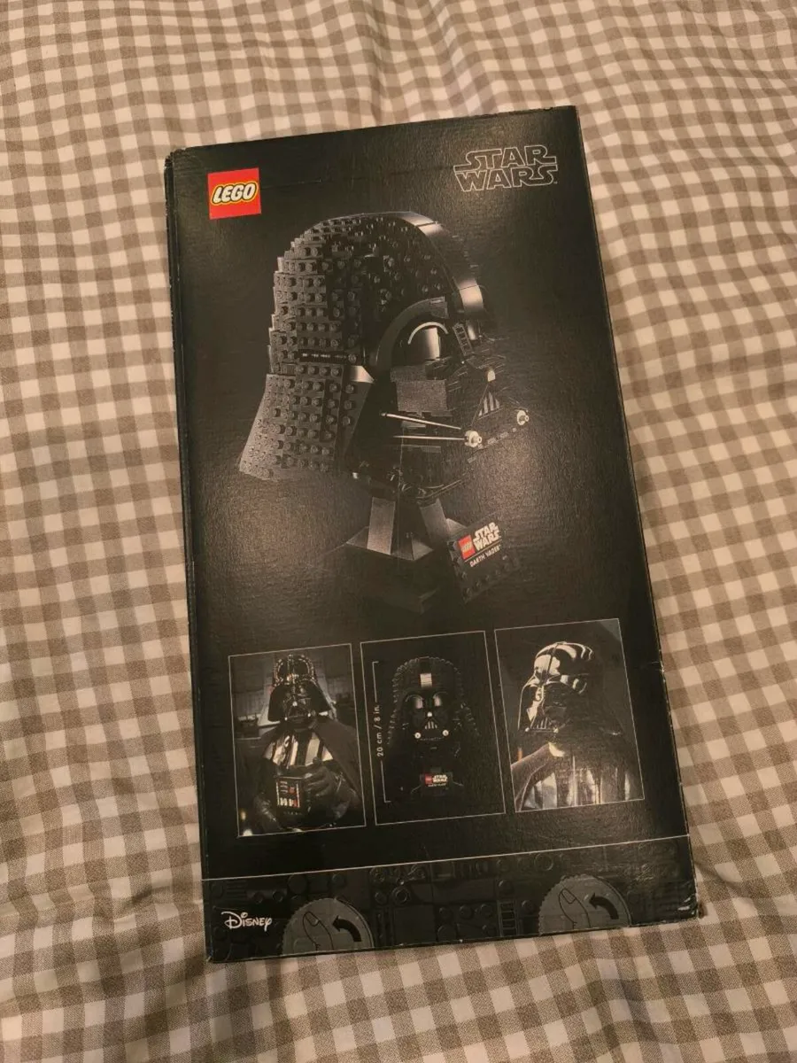 Lego helmet Darth Vader 75304 - Image 2