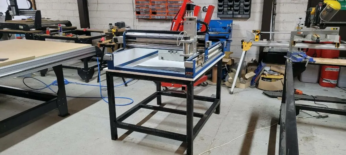 CNC ROUTER - Image 4