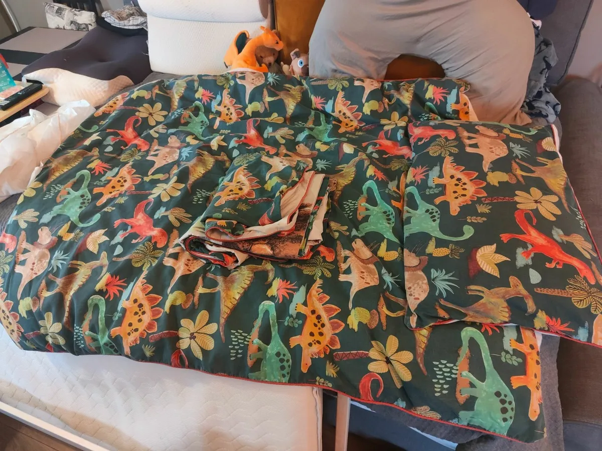 White Kids Toddler Bed & Mattress with Bedding - Image 4