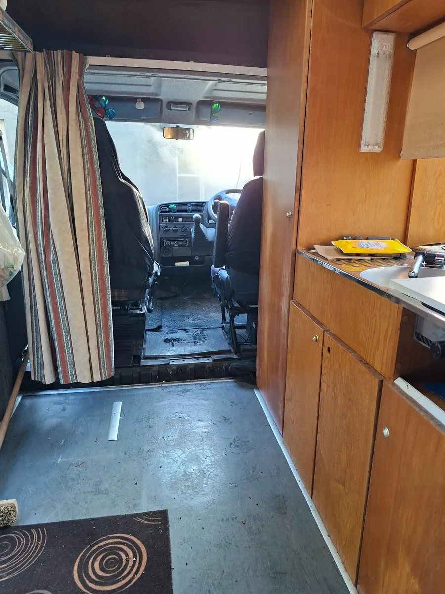 Campervan - Image 4