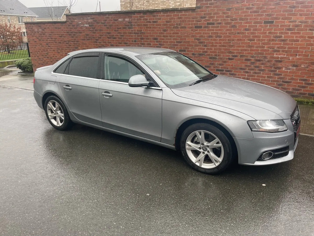 Audi A4 - Image 1