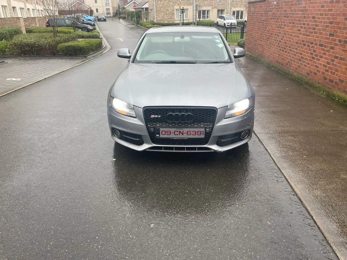 Audi A4 - Image 2