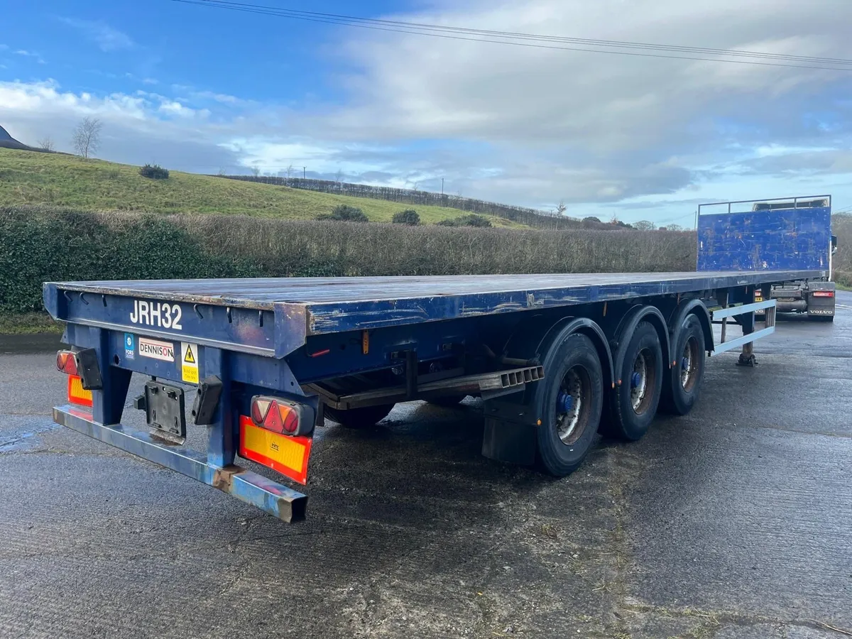 2011 Dennison 13.6MT PSK Flat Trailer - Image 4