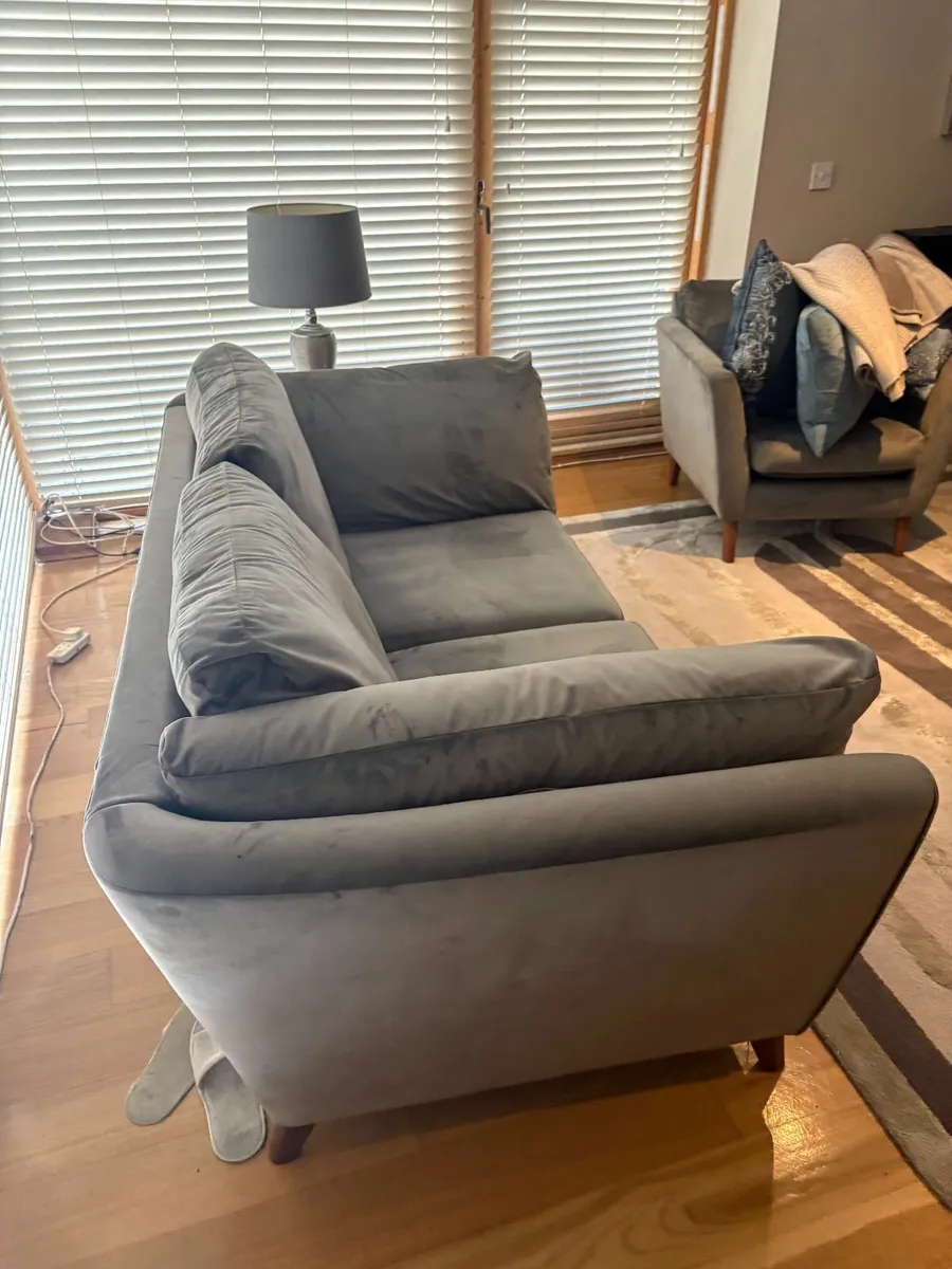 Large   2   seater  sofa - Image 2