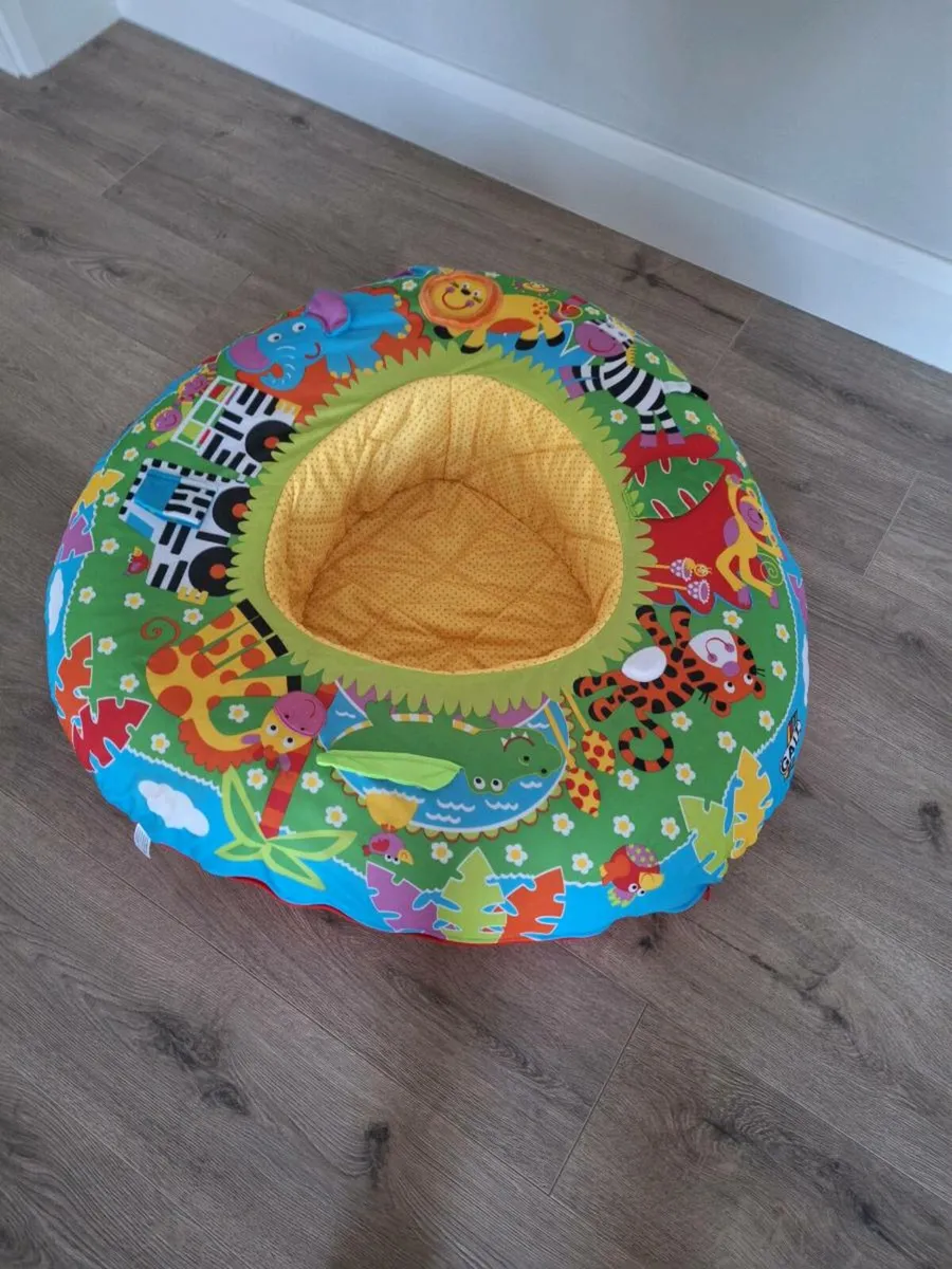 Baby play mat and ring - Image 3