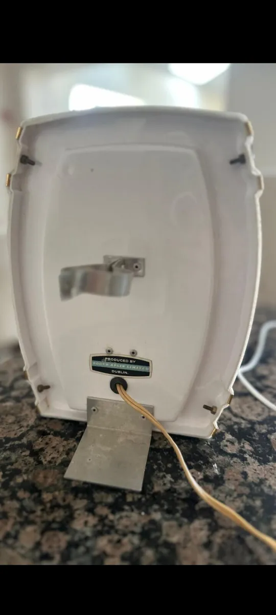 Macardles ale - Image 3