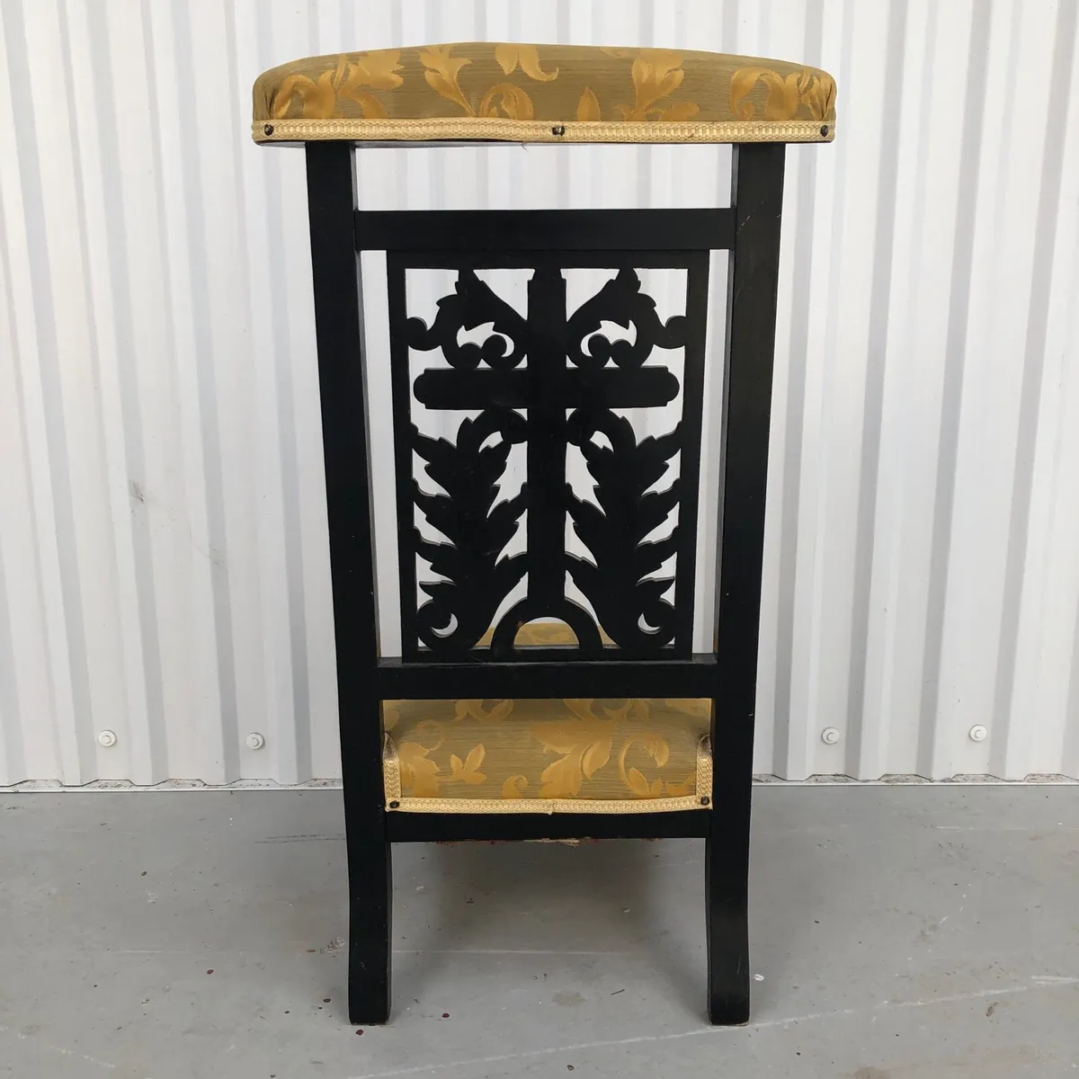 Altar Chair - Image 2