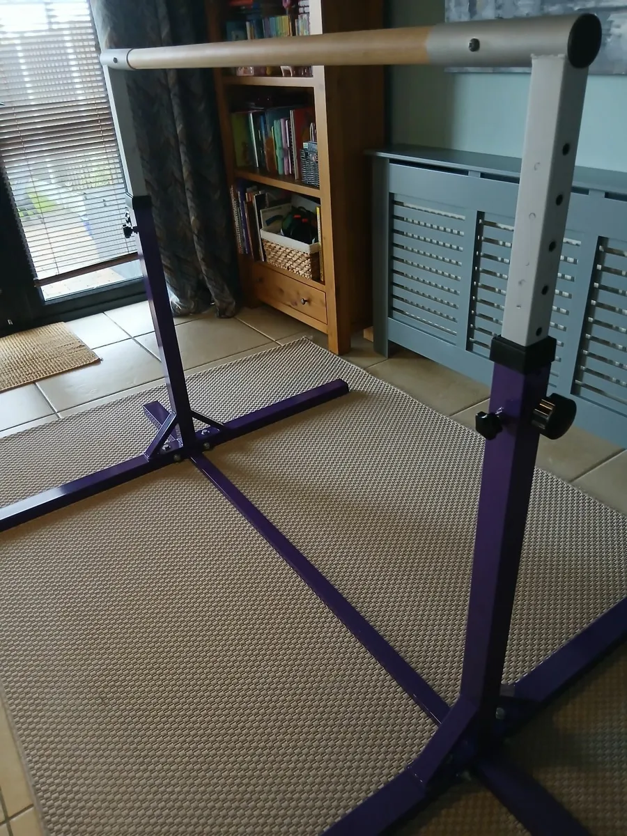 Gymnastics Bar - Image 4