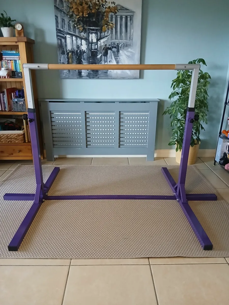 Gymnastics Bar - Image 1