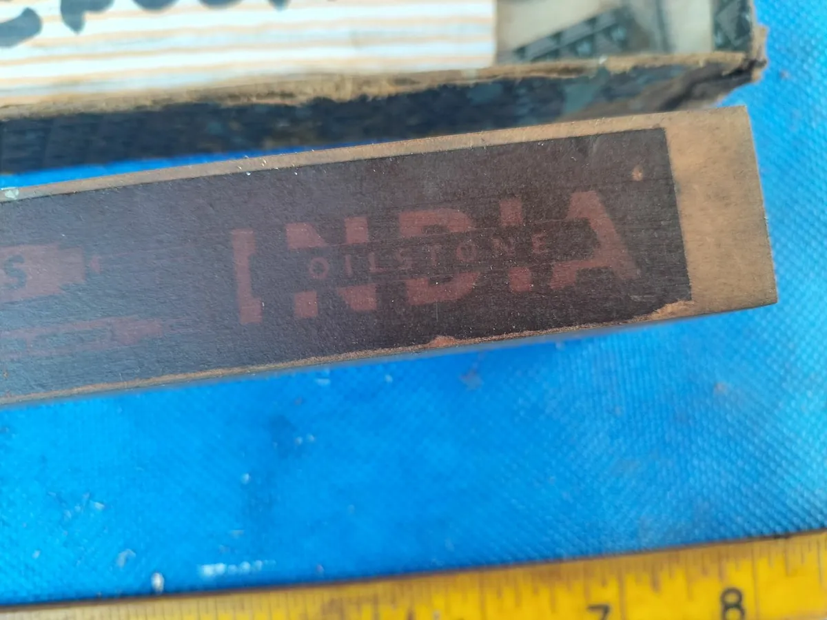 Norton India Oil Stone - Image 4