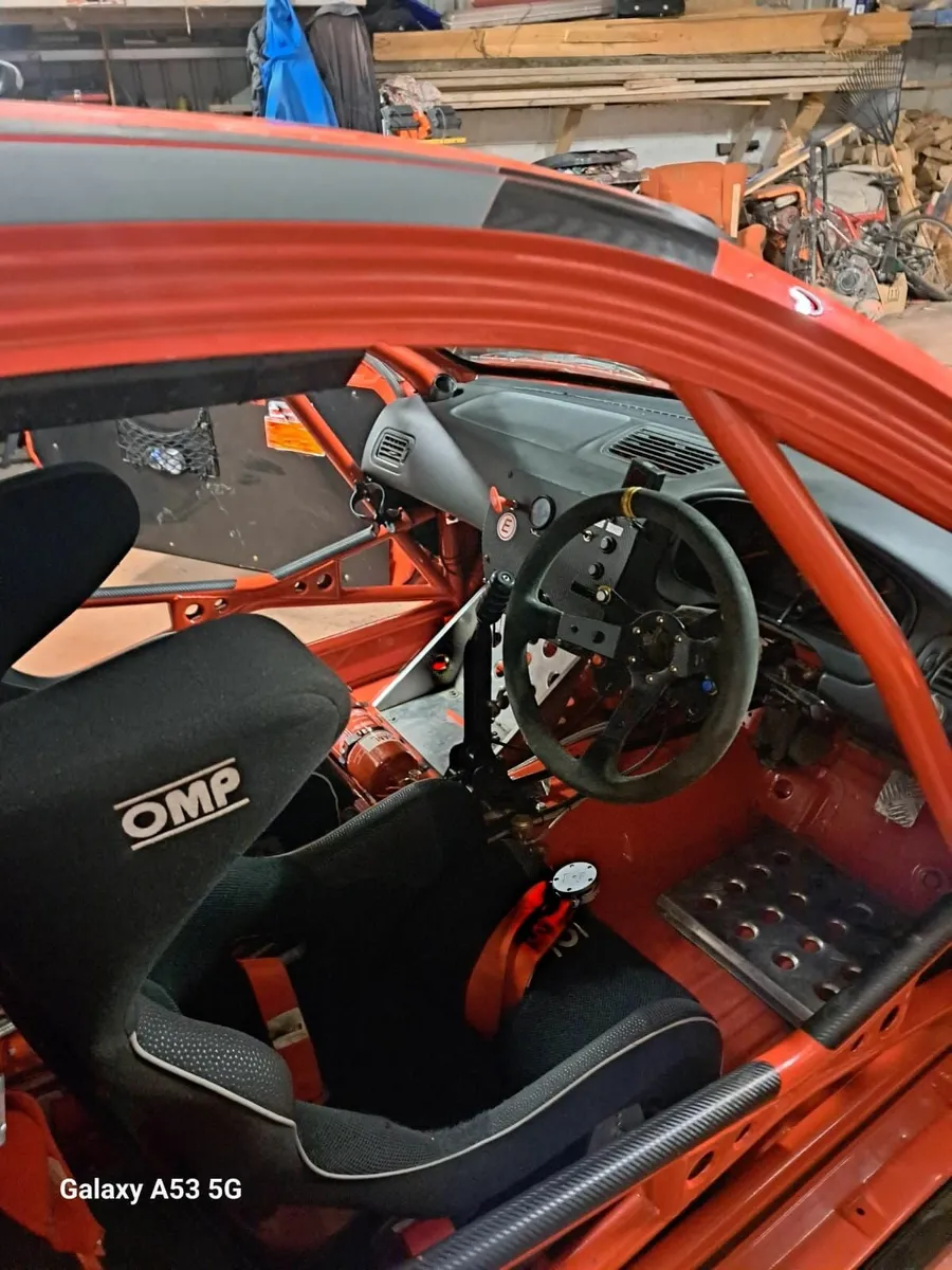 Honda civic ek4 - Image 2