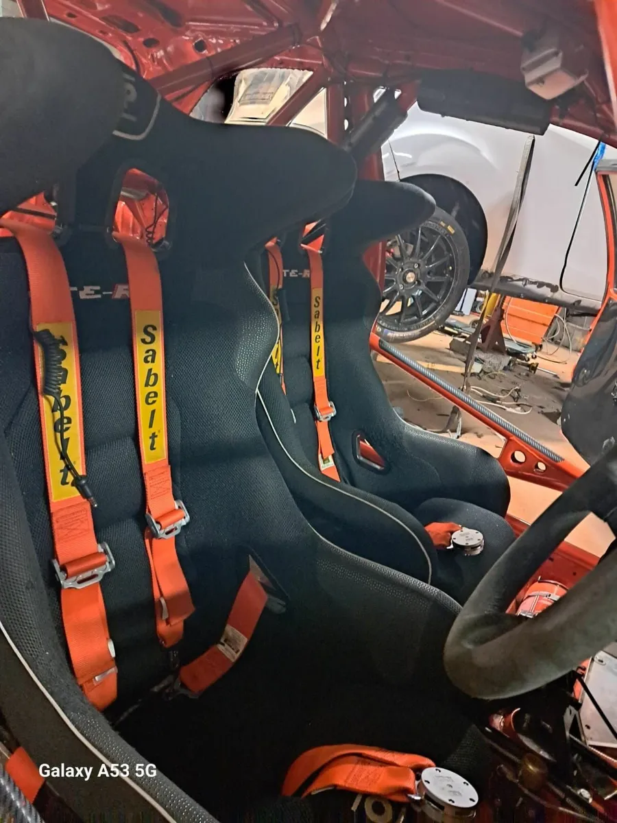 Honda civic ek4 - Image 4