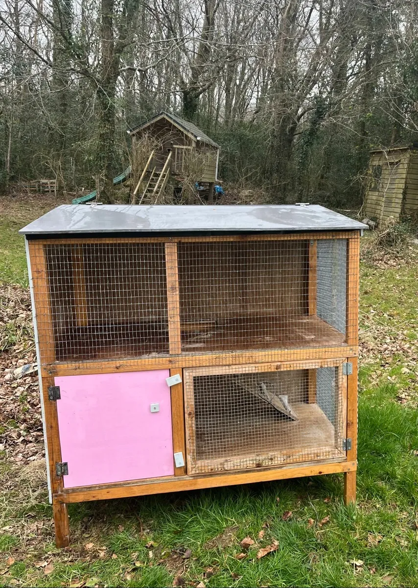 Rabbit hutch - delux - Image 1