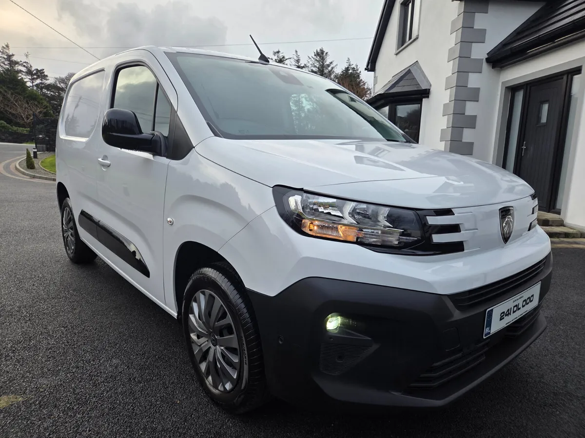 2022 PEUGEOT PARTNER ASHPHELT 1.5HDI - Image 1